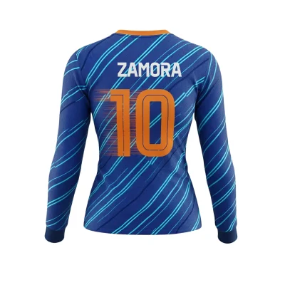 Soccer player wearing long sleeve jersey with folded stitch cuffs and round neck during cool weather training